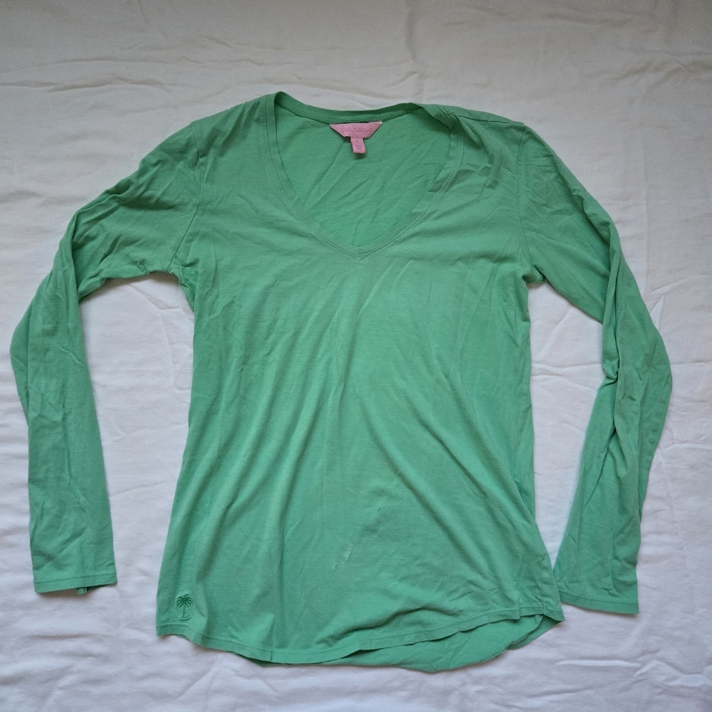 Lily Pulitzer Long Sleeve Green Blue Lightweight V-neck Shirt